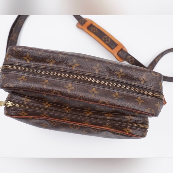 Louis Vuitton Monogram Nile Shoulder Cross Body Bag - Picture 4 of 12